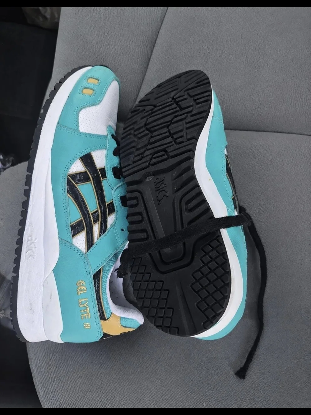 Asics Kids Teal, White & Black Gel-Lyte Sneakers with Gold Accents